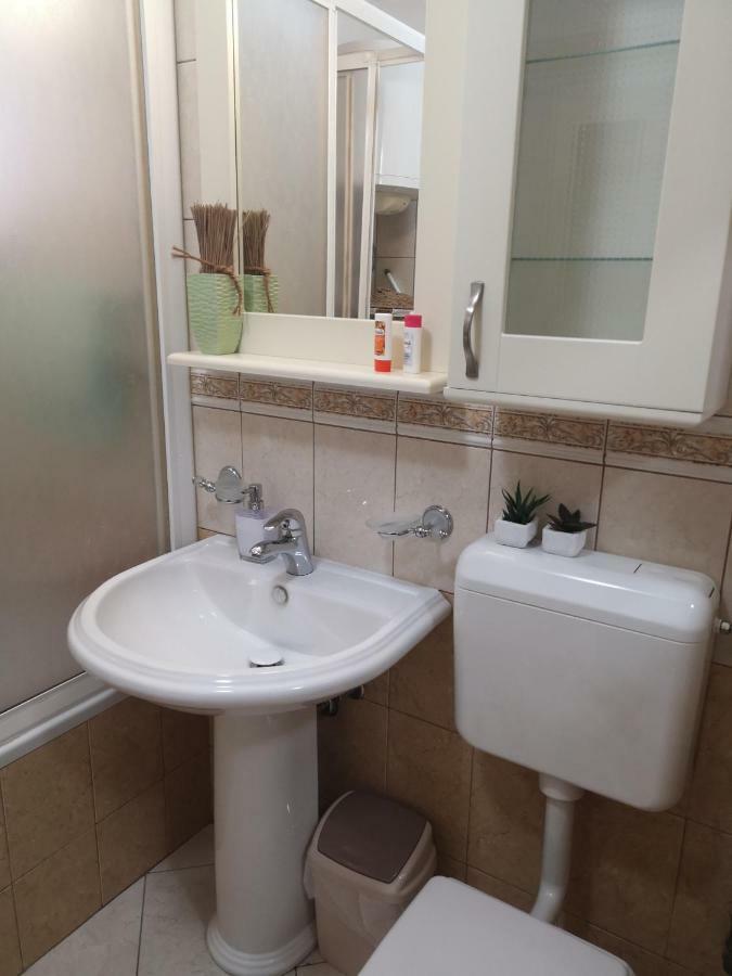 Ferienwohnung Apartman Mera Zadar Exterior foto